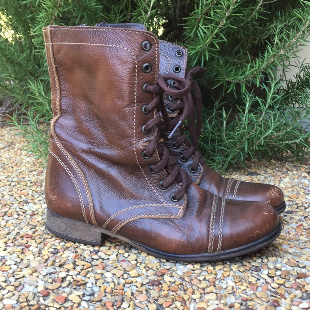 Steve Madden leather boots EUC